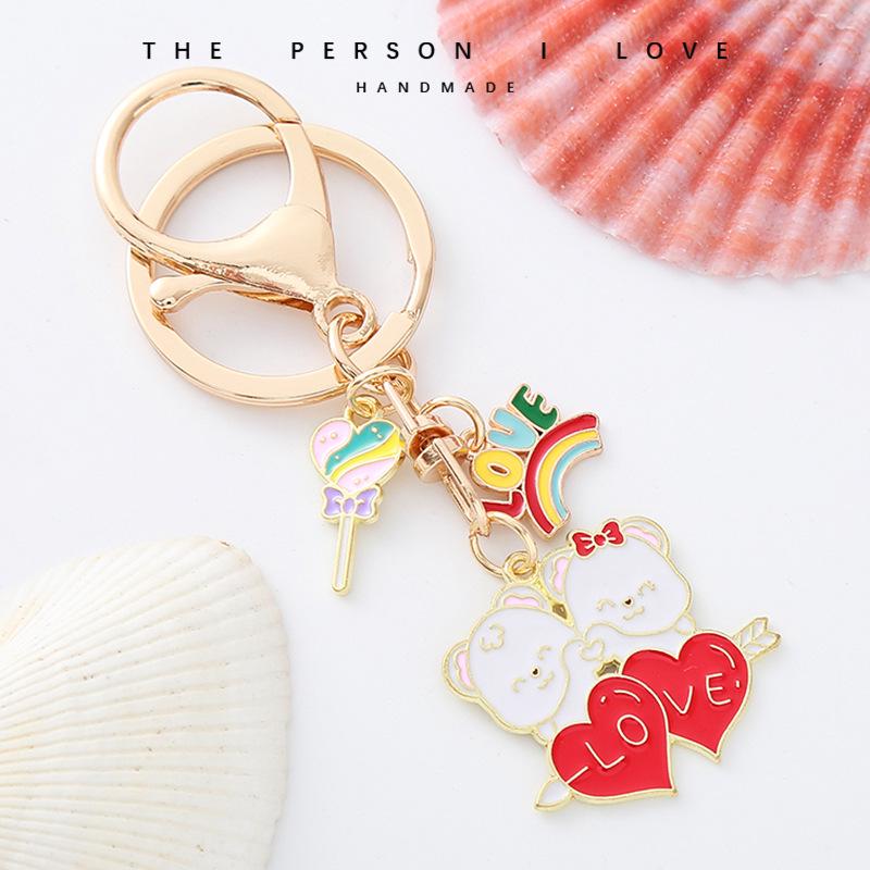 

Парные брелки ко Дню святого Валентина: Креативные мультяшные подвески для парней, девушек и милые аксессуары для школьных сумок