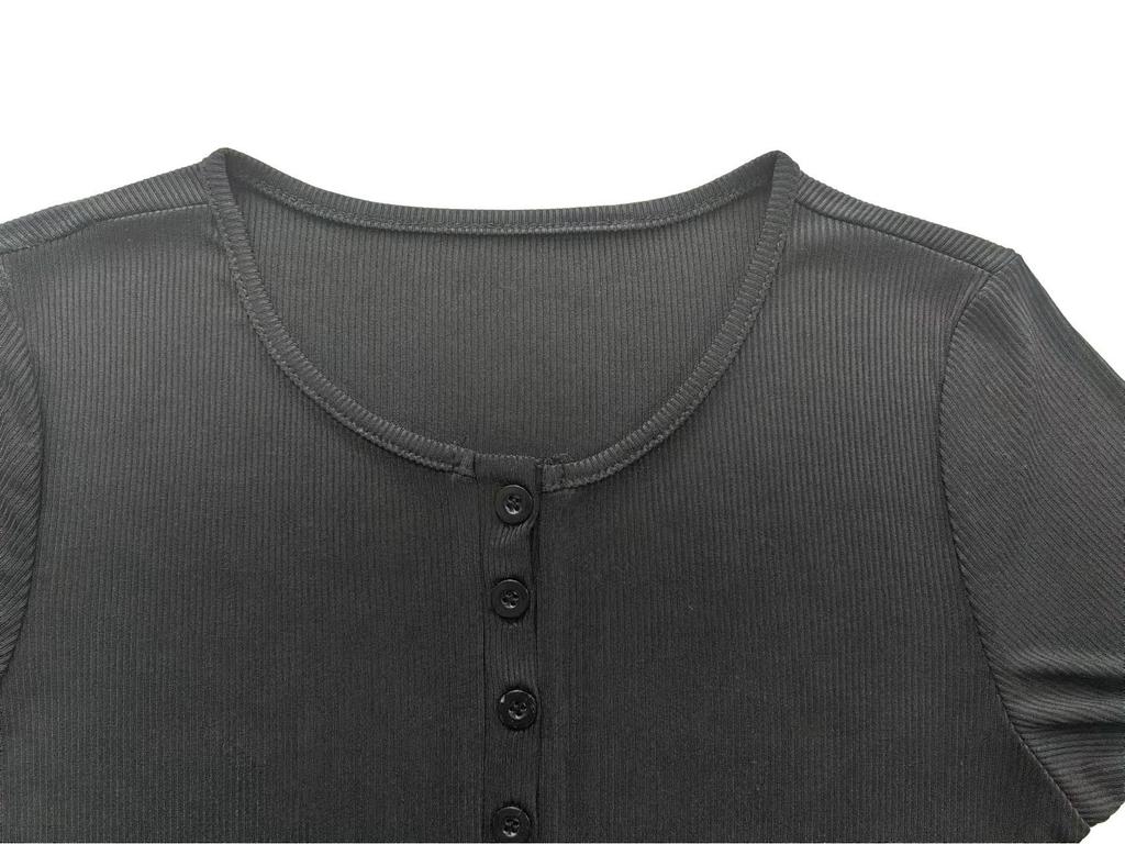2026 Autumn/Winter Women's Ribbed V-Neck Slim-Fit Knitwear Top