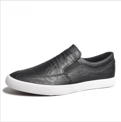 Moda masculina Vulcanize sapatos casuais de couro Novos sapatos de primavera Slip-On Loafers sapatos de prancha de tendência coreana Tênis Zapatos de hombre