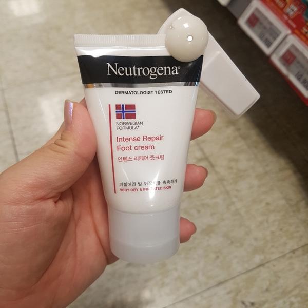 

NEUTROGENA Крем для ног Intense Repair 56 г, корейская косметика