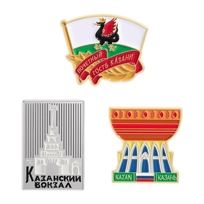 The Third Rome MOSCOW RUSSIA Eaneml Pins Saint Basil's Cathedral Suyumbike Tower Matryoshka Dolls Brooches Badge Jewelry Gifts