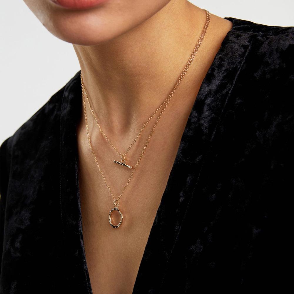 Double Layer Geometric Metal Necklace with OT Buckle - High-End Fashion Accessory