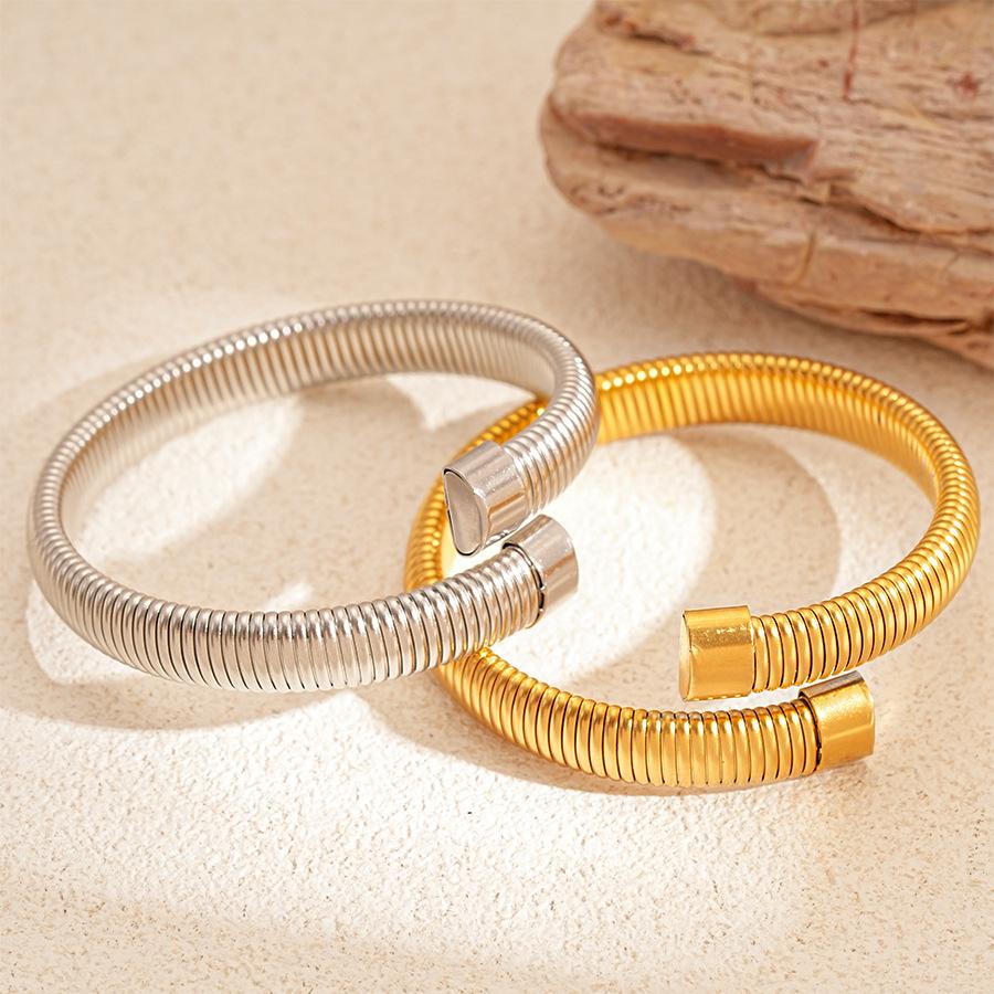 Metallic Stainless Steel Serpentine Elastic Opening Bracelet Personality Temperament Fashion Jewelry