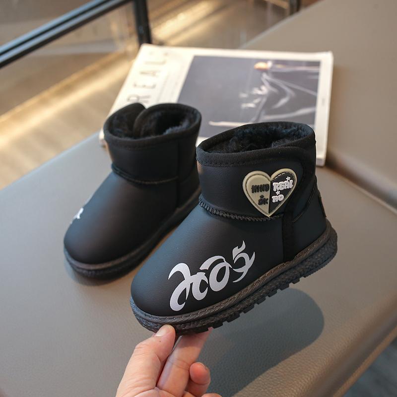 

Детские зимние ботинки 2024 Новая осенне-зимняя мода Мальчики Девочки Хлопковые ботинки Теплые ботильоны Детская теплая обувь Толстый плюш Сердце 26 чёрный