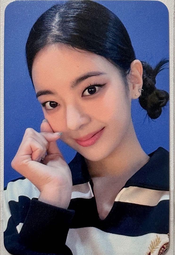 

[USED] ITZY CHECKMATE Ria TOU Chinese Bonus Limited Edition Trading Card