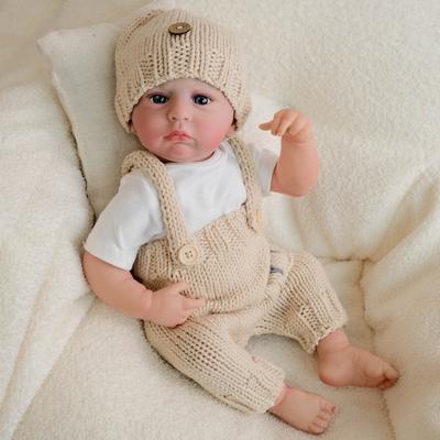 Boneca Bebê Reborn Realista 48cm Cameron Corpo Inteiro de Vinil Boneca de Simulação Vestir Macacão de Tricô Cáqui Boneca Bebê Recém-Nascido Realista para Presentes de Feriado para Crianças