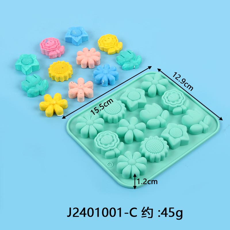 

Chocolate Mold Kitchen DIY Baking Tools Cake Decoration Pumpkin Flower Leaf Ghost Jelly Mould Creative Ice Lattice Silicone Mold 1pcs