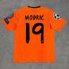 Vintage Football Jerseys Classic Bayern Muller Lahm Kaka Bale Robben Henry Ronaldo Team Sports