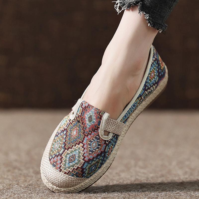 Embroidered Ethnic Style Women's Slip-On Canvas Shoes Breathable Linen Soft Bottom Flat Heel Casual Footwear