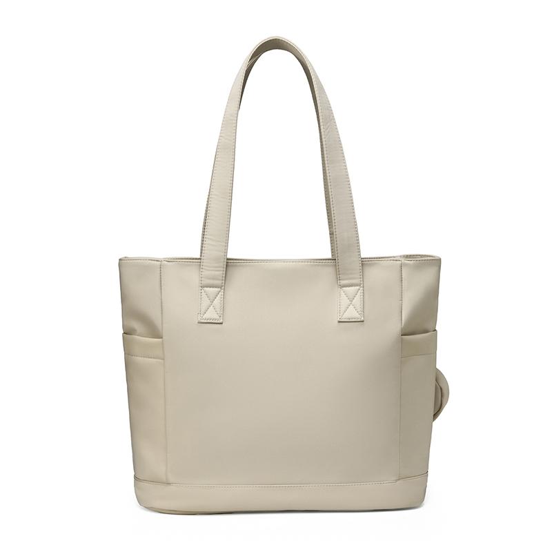 New women's nylon handbag, lightweight and water-resistant, with large capacity and pockets. Fabulous durable casual shoulder bag.