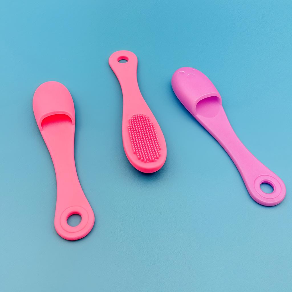 2 pièces Brosse de nez douce en silicone pour le nettoyage du visage, l'élimination des points noirs, brosse de nez, brosse exfoliante pour le nettoyage du visage, outil de soin.