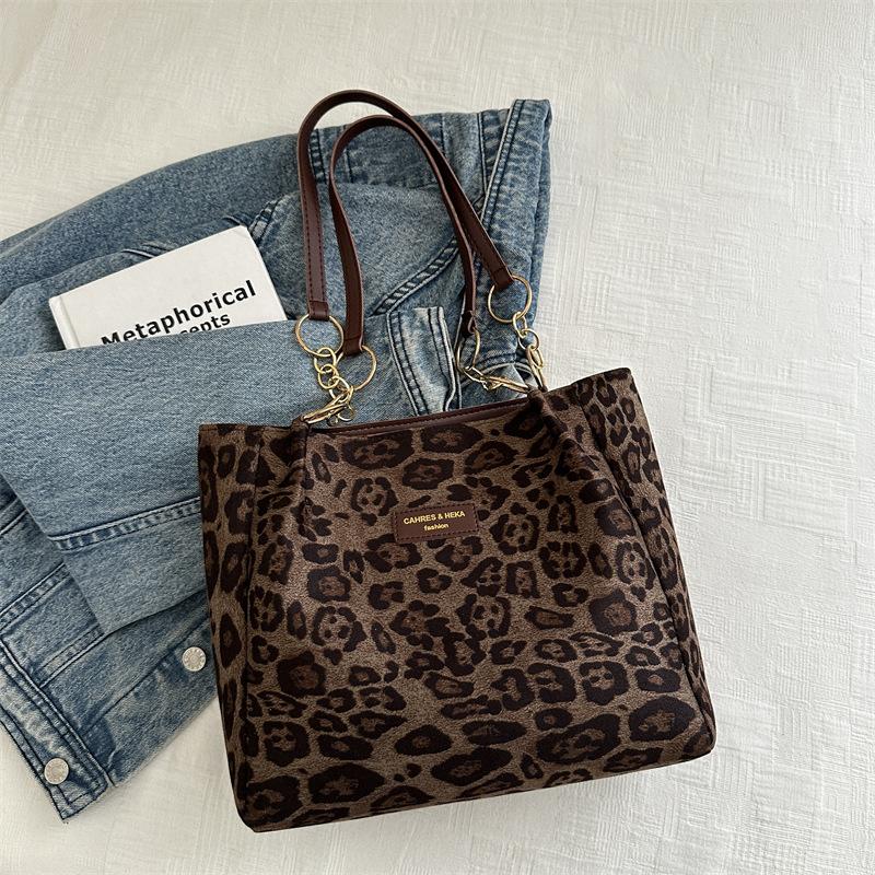 Casual Commuting Large-capacity Bag Women's 2025 Autumn New Suede Suede Leopard Print Shoulder Bag Portable Tote Bag