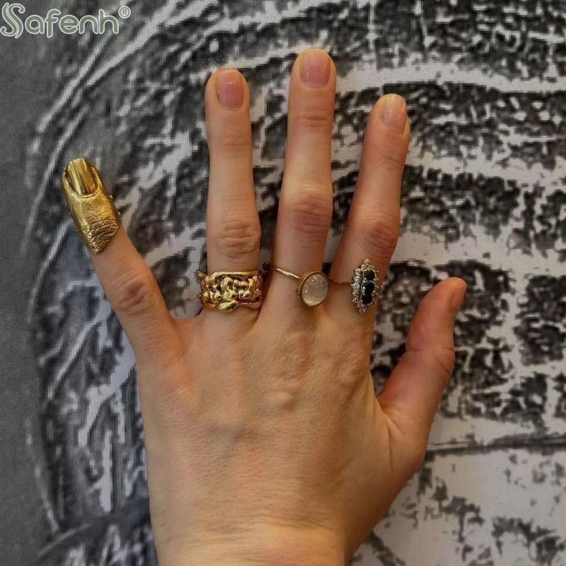 Irregular Texture Knuckle Rings Set Minimalist Golden Jewelry for Women Layered Stackable Ring for Office or Events