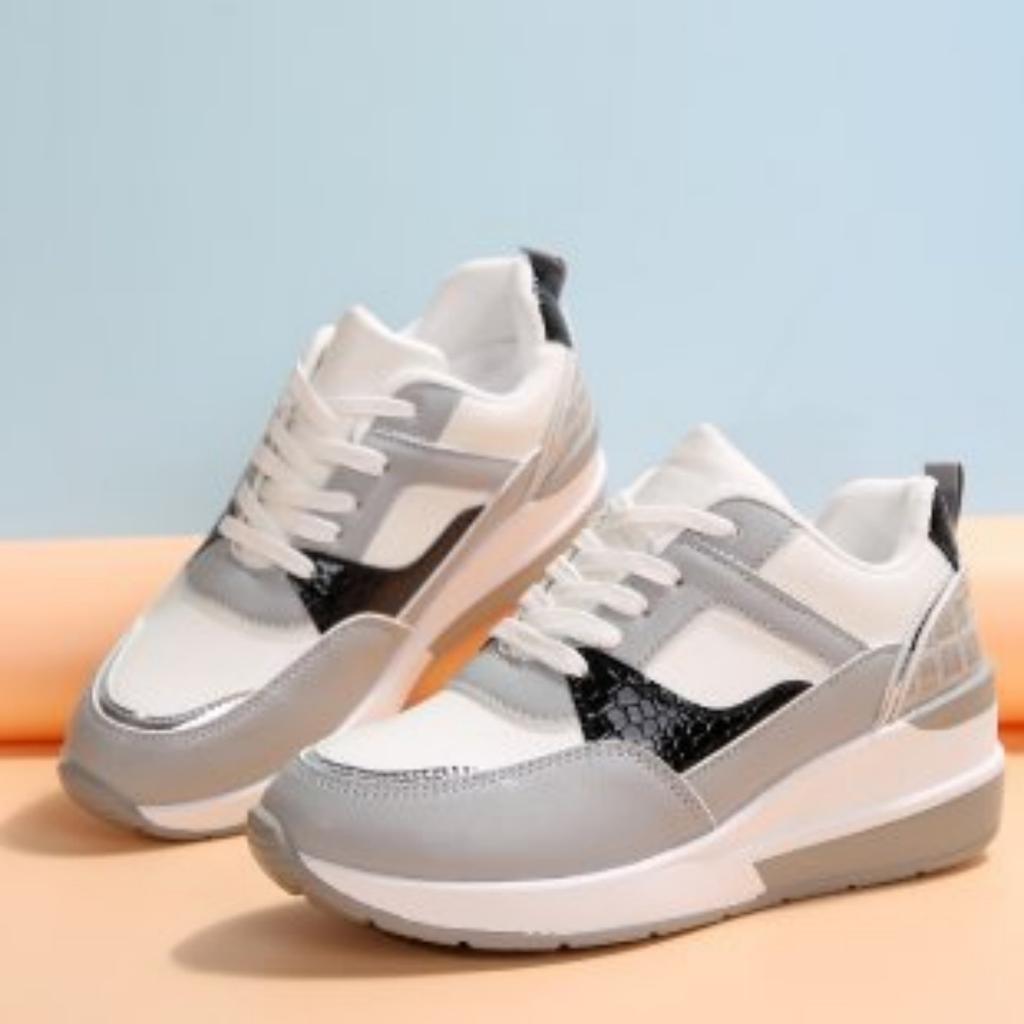 Fashion 2025 spring and autumn new large size sports shoes women match color all super fire low-top casual shoes small white shoes