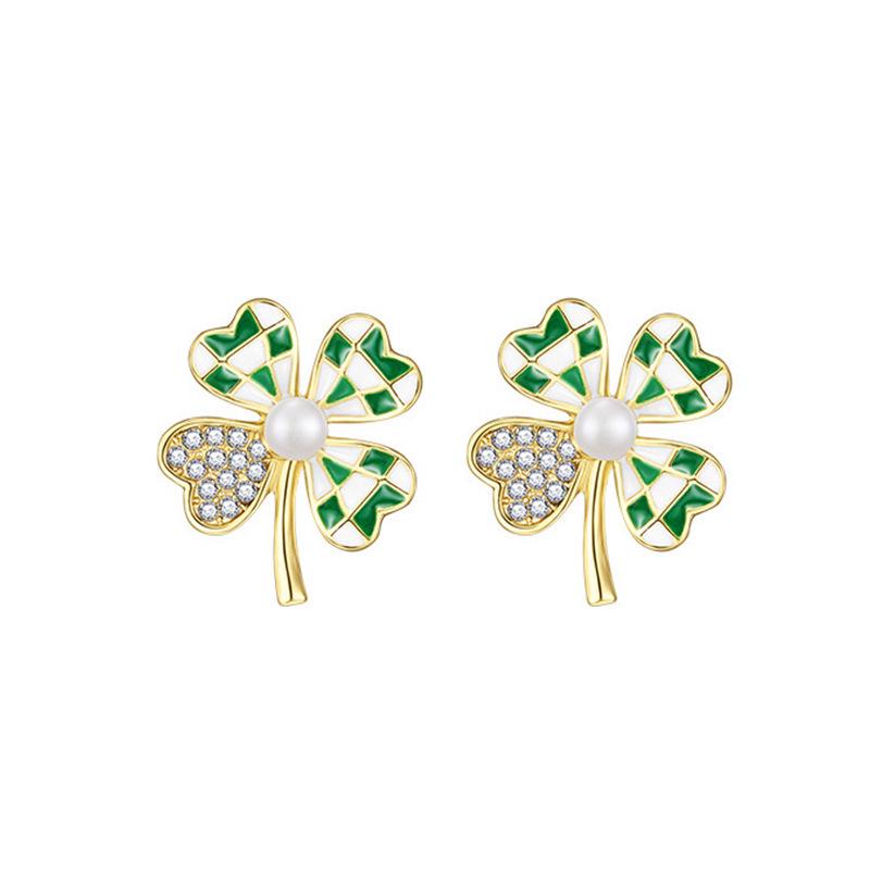 Elegant Black & White Plaid Earrings: Korean Style Versatile Studs, Trendy, High-Quality, Cool Women's Ear Jewelry