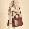 The First Layer Of Cowhide Is Simple And Large-Capacity Commuter Tote Bag, Versatile And Advanced Sense, Portable Single Shoulder Crossbody Bucket Bag