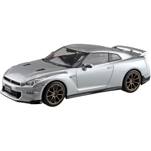 Aoshima Bunka Kyozai 1/32 Scale Rakupla Snap Kit No.03-UM Nissan R35 NISSAN GT-R 2024 Ultimate Metal Silver Pre-Colored Plastic Model