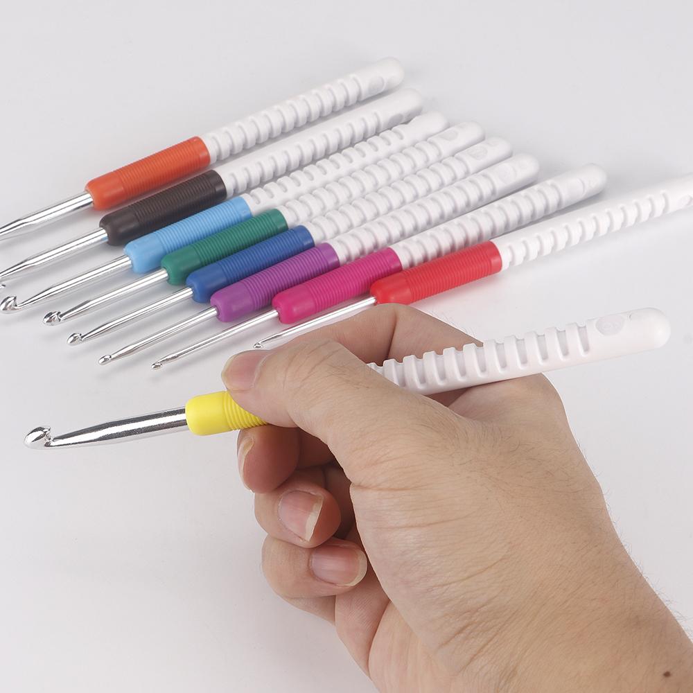 9pc/set ABS plastic handle crochet hooks,  two-color threaded knitting needles, perfect weaving tools for weaving enthusiasts