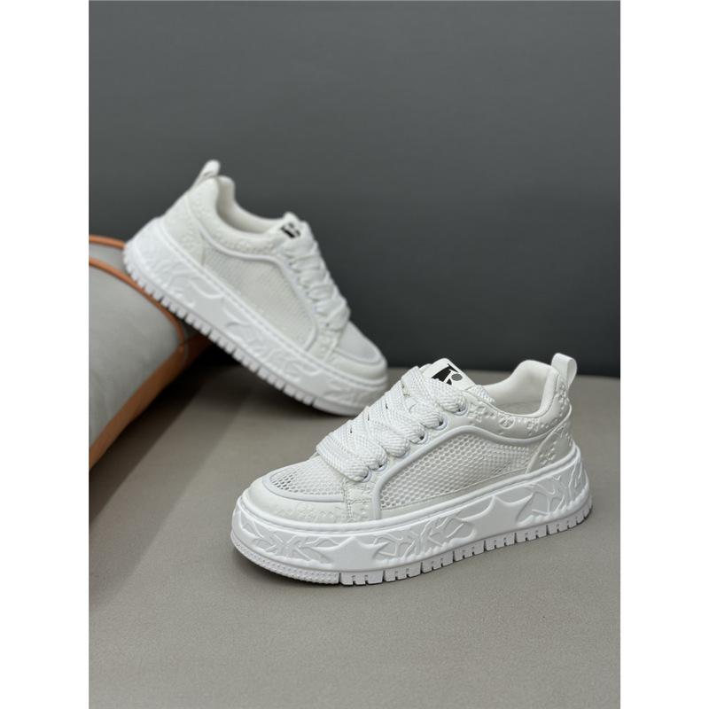 New Comfort Shoes Sneakers Breathable and Comfortable BJD