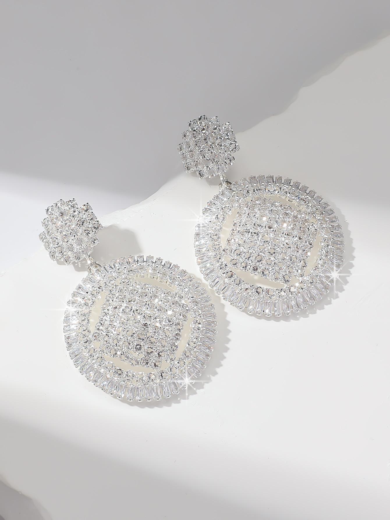 Роскошные Преувеличенные Темпераментные Модные Серьги-гвоздики в виде дисковых цветов с умными бриллиантами, Женские серьги, Супер-вспышка циркония, Модель тяжелой промышленности