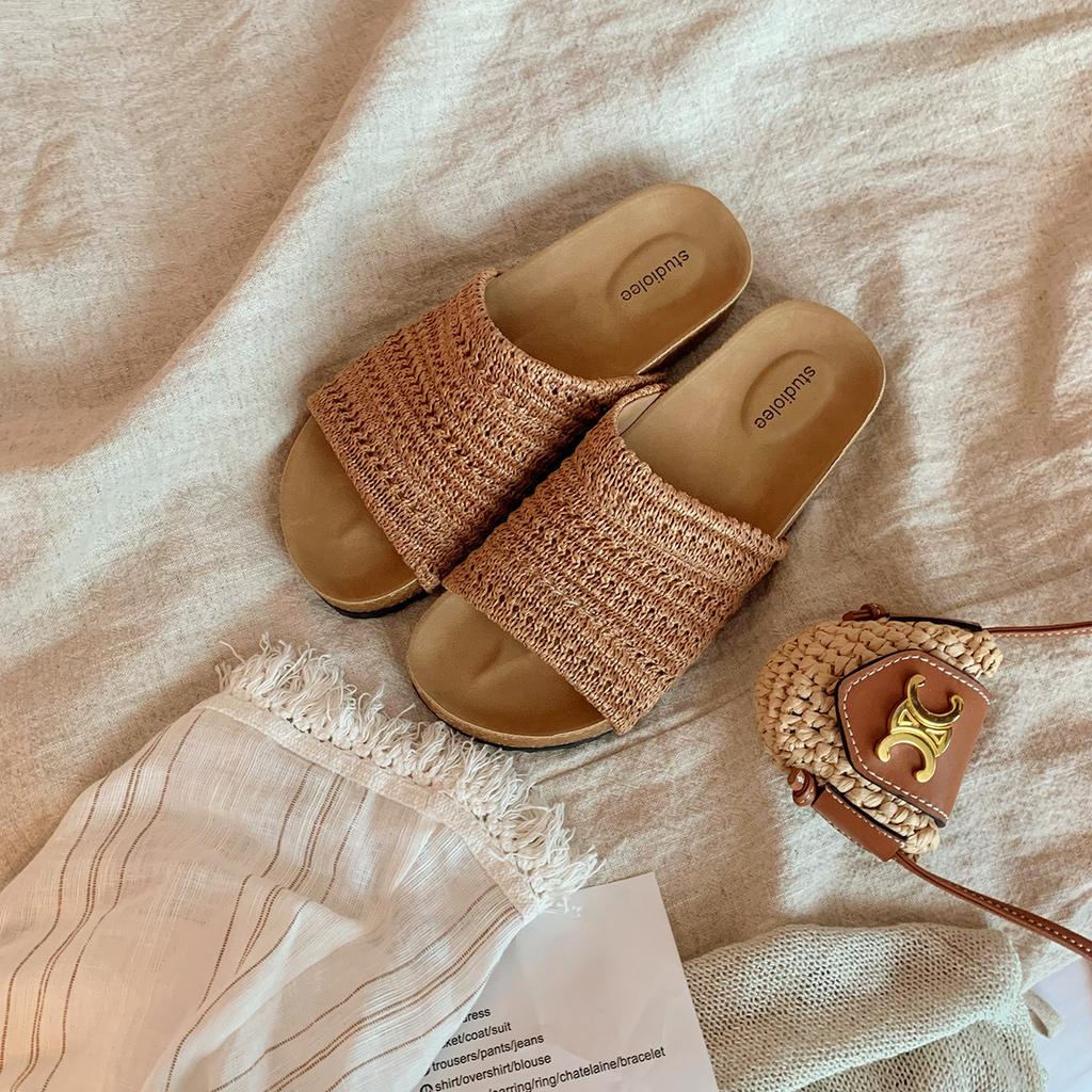 Schaffellversion von Traubenmutter, die gleichen Strandspaziergang-Slipper, Damen-Sommerbekleidung, gewebtes breites Wort mit dickem Boden, coole Slipper