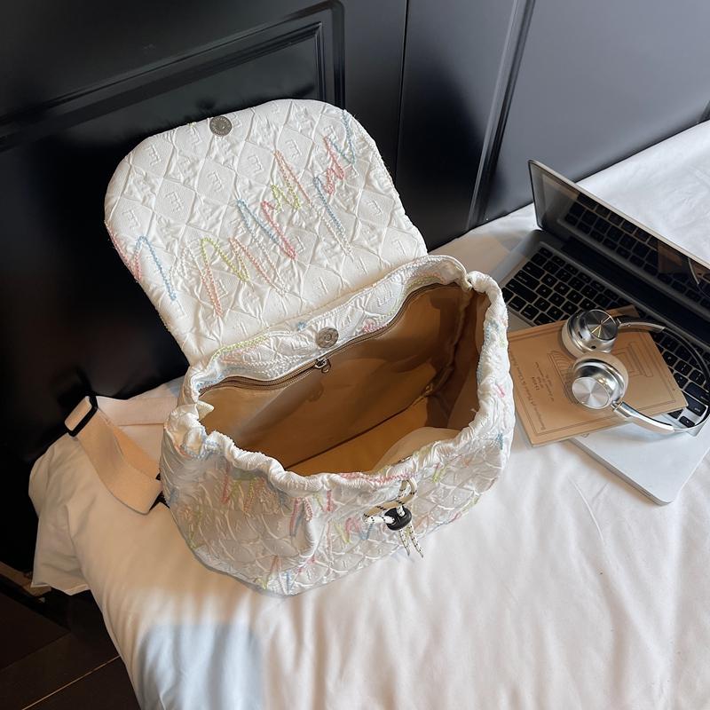 Women's Lightweight Sports Backpack Colorful Embroidered Backpack