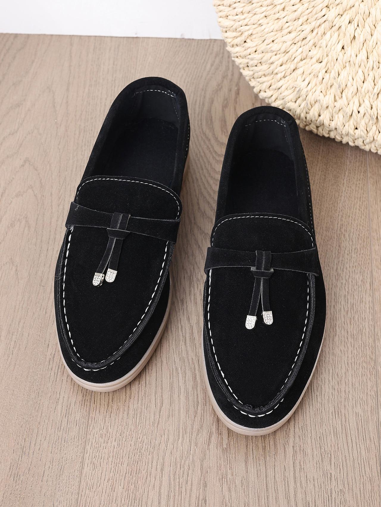 

Осень 2024 года, новые повседневные туфли большого размера на низком каблуке, женские мокасины с кисточками и одной педалью 38