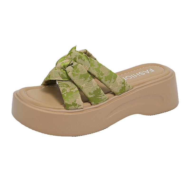 With skirt platform slippers women's summer wear 2025 new muffin cool slippers soft-soled beach shoes