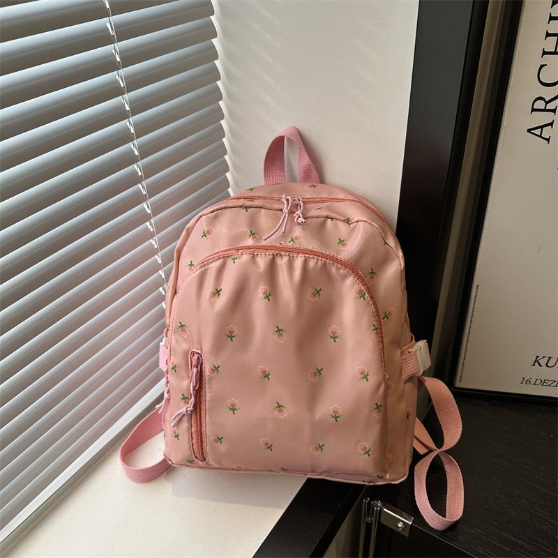 New backpack, flower print casual backpack, fresh, cute and sweet, light bag for students to go out in class