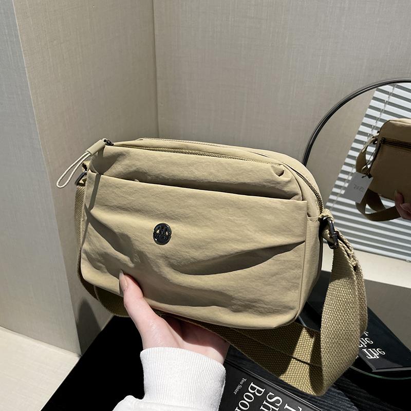 Vanntett dameveske i nylon med flere lag, crossbody-veske, damehåndveske med stor kapasitet, lommebok, uformell skulderveske, putepose