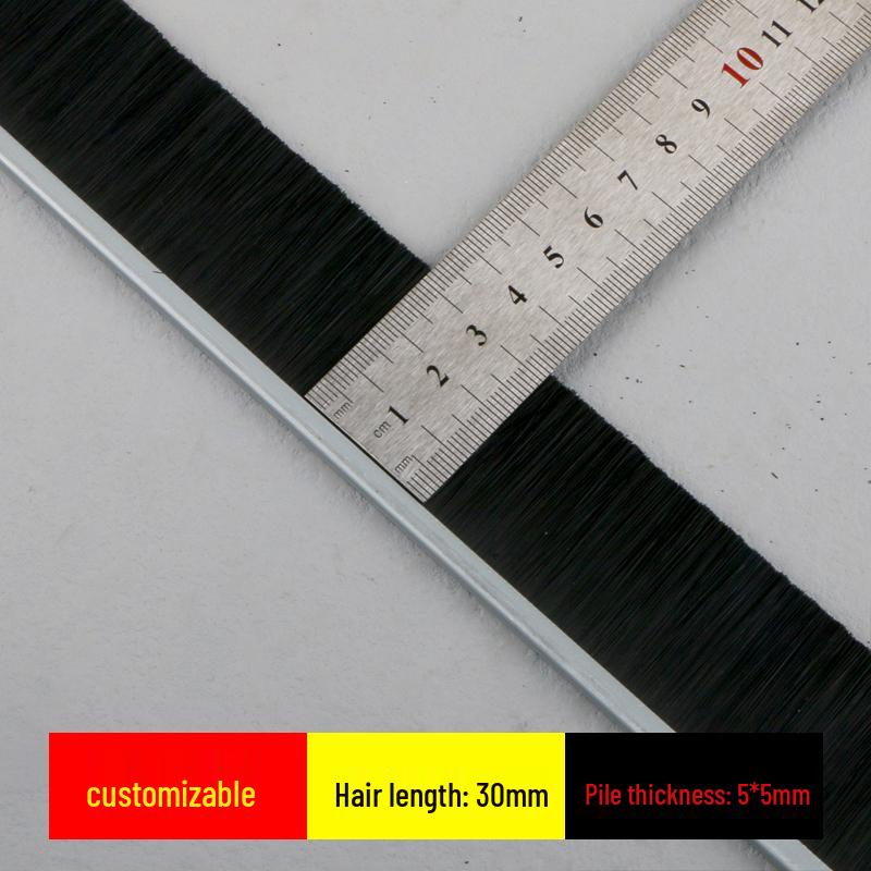 Braune kundenspezifische Nylonborstenbürste für staubdichte Abdichtung und Drehtüren