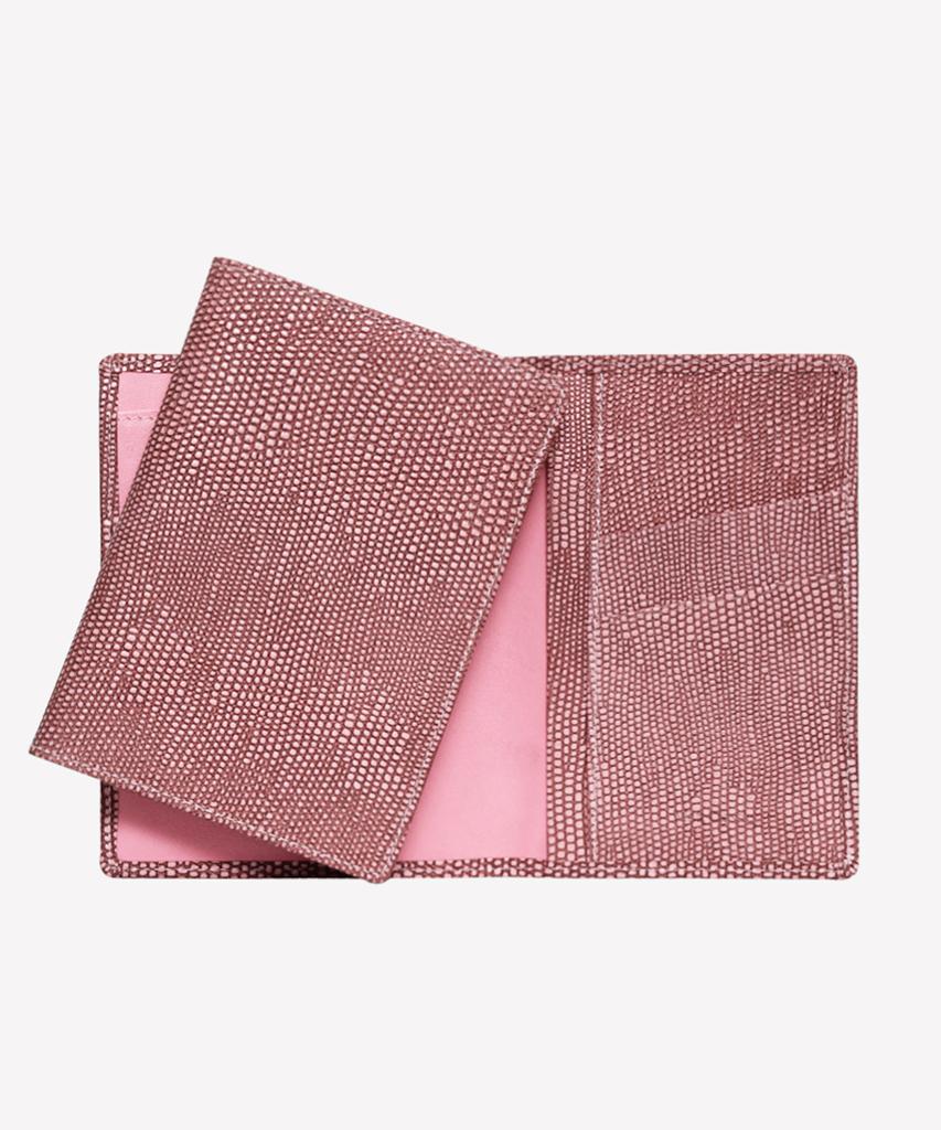 Matt Lizard Embossed Cowhide Passport Case (Pink) W32043