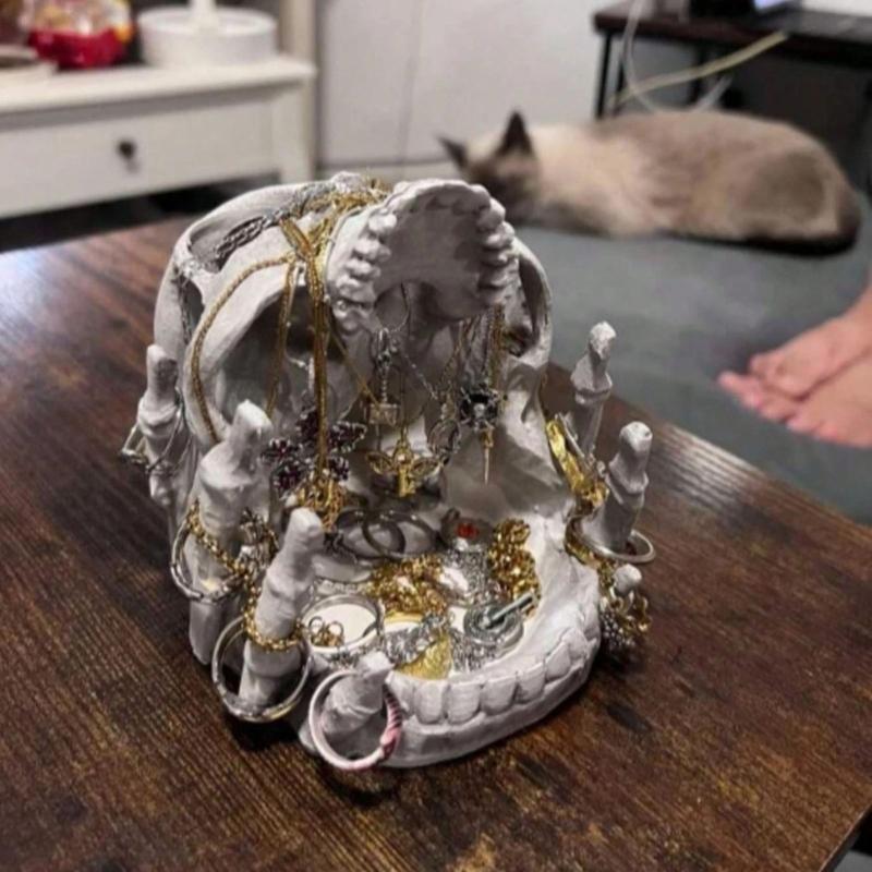 Gothic Skull Resin Rings Holder With Multifunctional Use As Jewelry Tray Or Ashtray