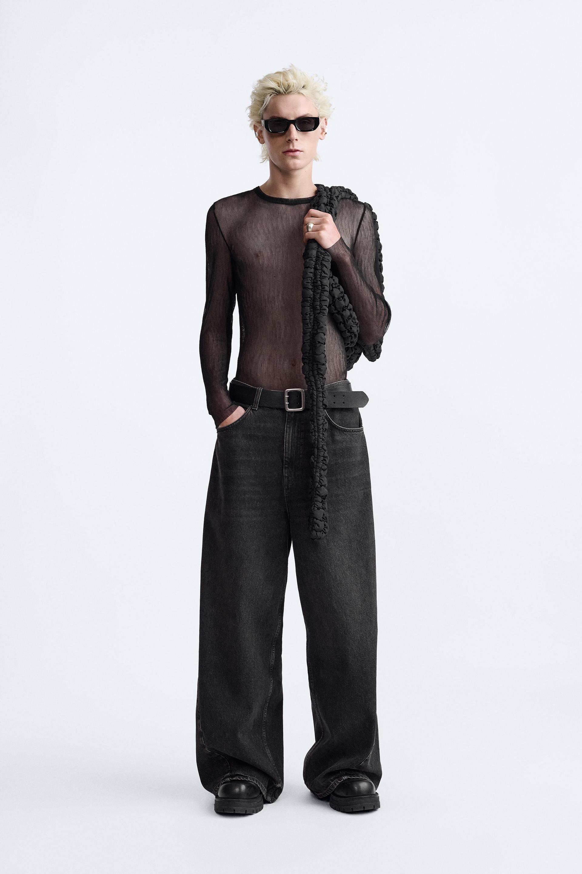 

ПОЛУПРОЗРАЧНАЯ ТРИКОТАЖНАЯ ФУТБОЛКА – ОГРАНИЧЕННЫЙ ВЫПУСК