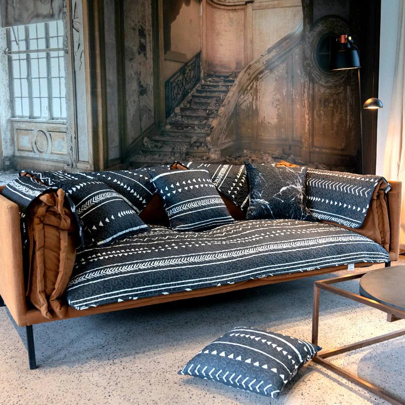 

Современная диванная подушка, чистая хлопковая ткань, простая подушка для гостиной, универсальный противоскользящий чехол для диванного полотенца на все четыре сезона 70*70