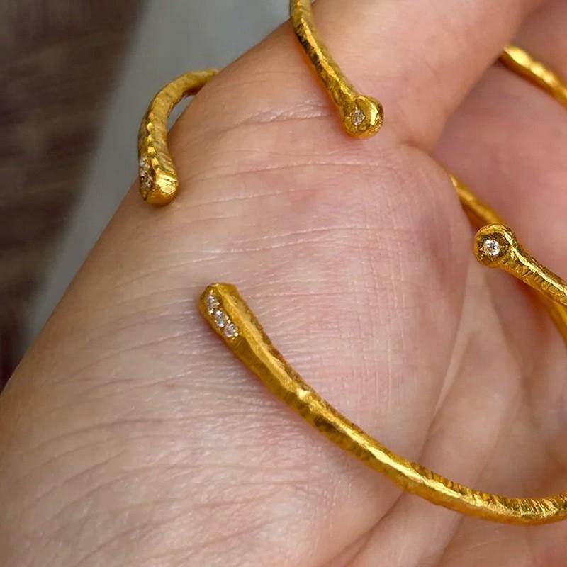 Hot Selling Diamond Flash Brushed Bracelet for Women 2024 New Light Luxury Gold Hand Jewelry
