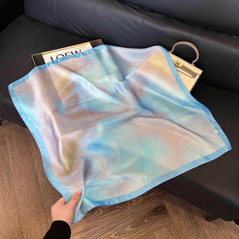 New 71 * 71cm Korean version small square scarf women's silk scarf spring and summer thin sunscreen scarf neck protection tied bag headband scarf