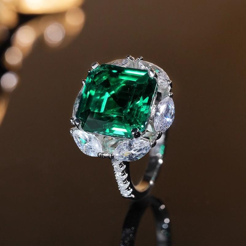 2025 Quality Green Inlaid Zircon Women's Adjustable Ring Elegant and Graceful Party Birthday Daily Fashion Jewelry Gift