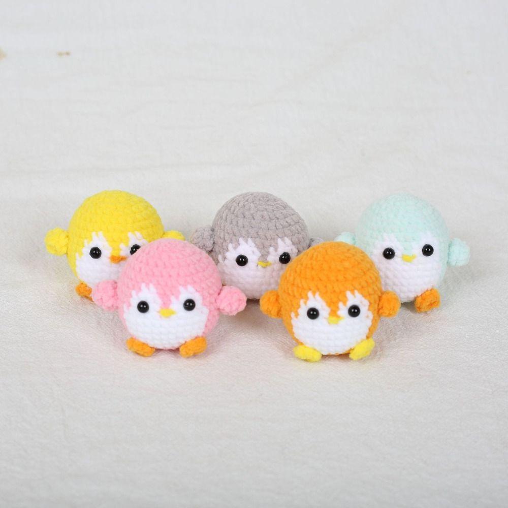 Handmade Penguin Doll Keychain Soft Wool Knitted Pendant Jewelry Gift Crochet Keychain  Bag Charm