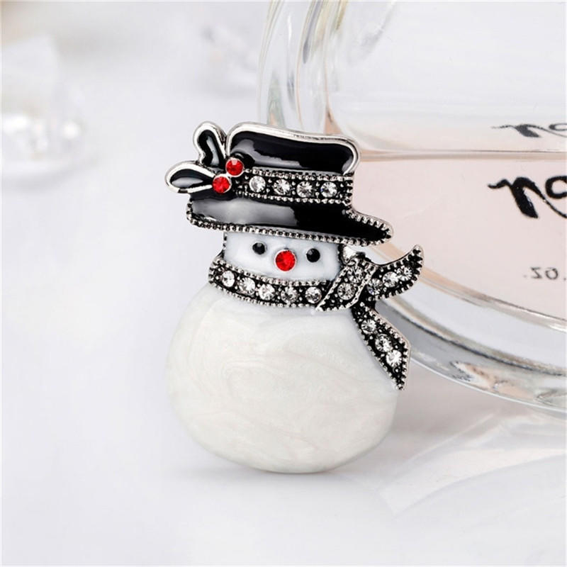Rhinestone Snowman Hat Scarf Christmas Breastpin Corsage Women Brooch Pins Xmas Accessories
