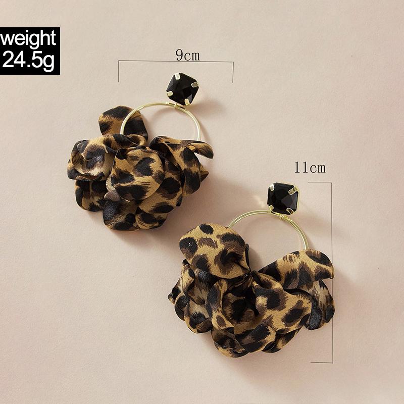 Grenzüberschreitende Mode Übertriebene Bunte Leopardenmuster Stoffohrringe Geometrische Kreisförmige Ohrringe Imitations-Edelsteinbesetzte Ohrringe für Frauen