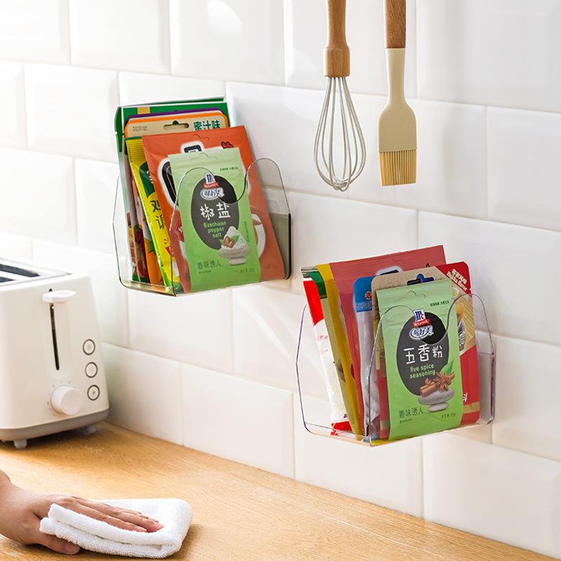 

Kitchen Plastic Wall-mounted Storage RackSeasoning Bag Rack Refrigerator Storage Box No Need for Drilling Space-saving Hanging Rack Transparent black