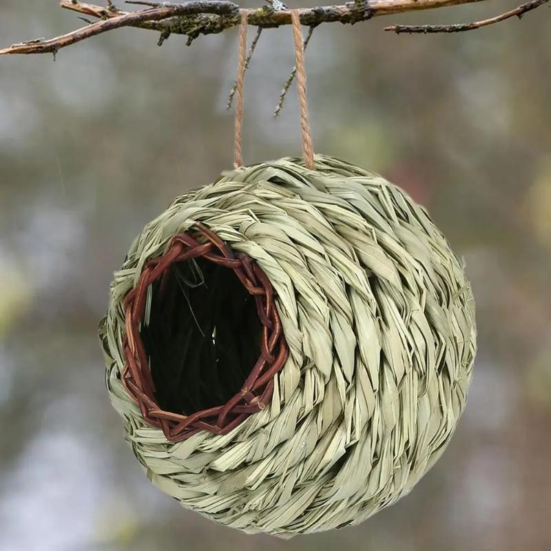 Outdoor Garden Handwoven Hanging Birdhouse Garden Decoration Spherical Bird Nest Tree Decoration Bird Nest