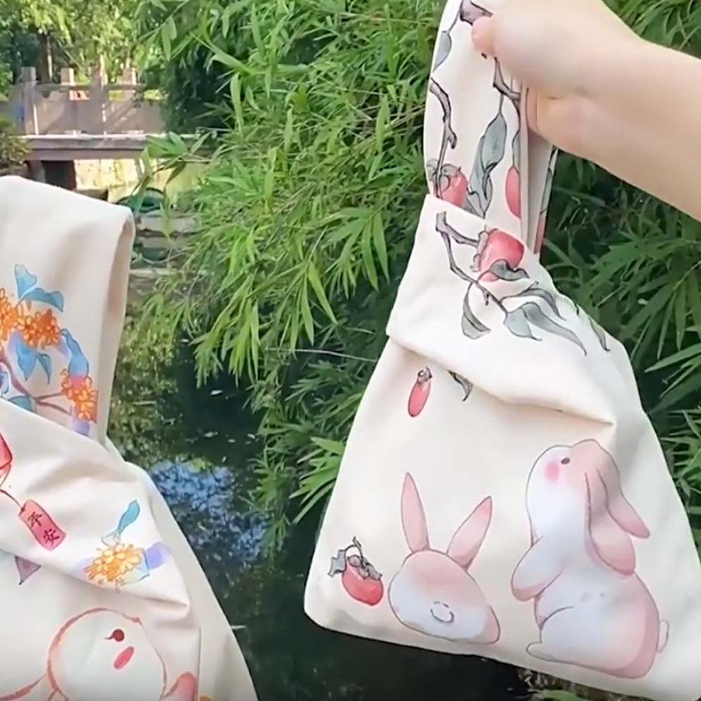 Pendant Tassel Knot Wrist Bag Pin Satin Hand-held Pouch Hanfu Accessories Gift Candies Bag  Banquet