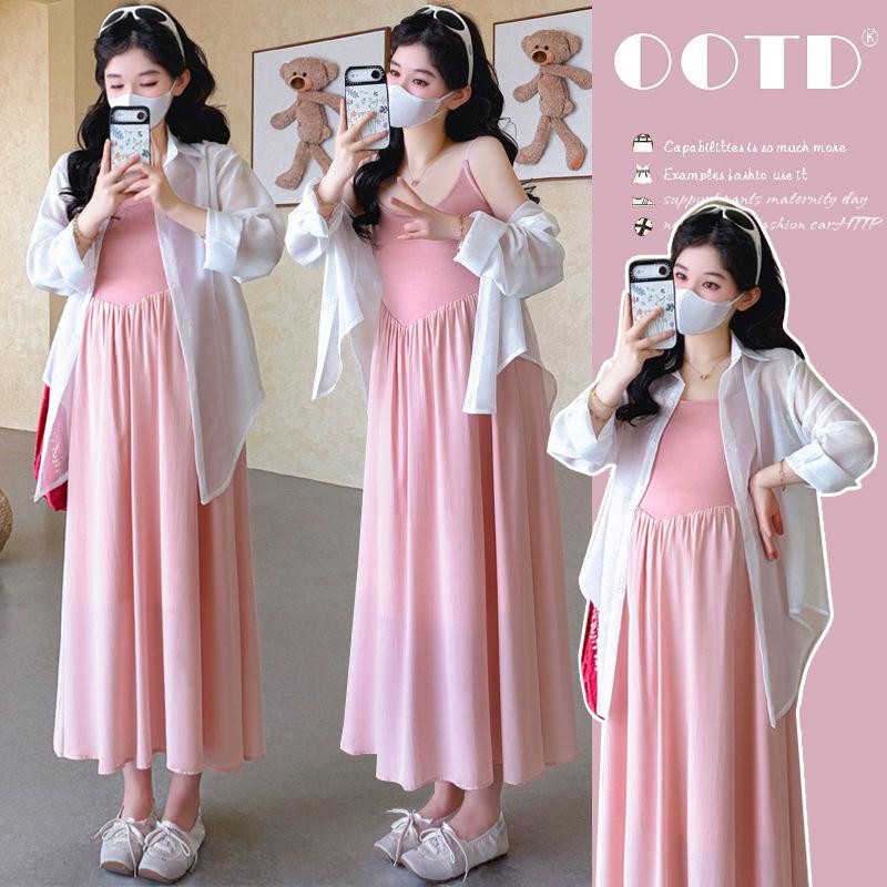 Trendy French Maternity Two-Piece Set: Spring Cardigan & Camisole Dress for Early Pregnancy XL