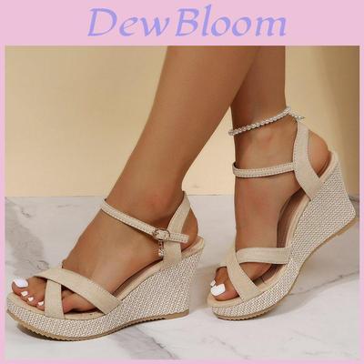 Summer Cross Strap Sandals For Women With Rubber Sole And Pu Upper For Casual Beach Wear