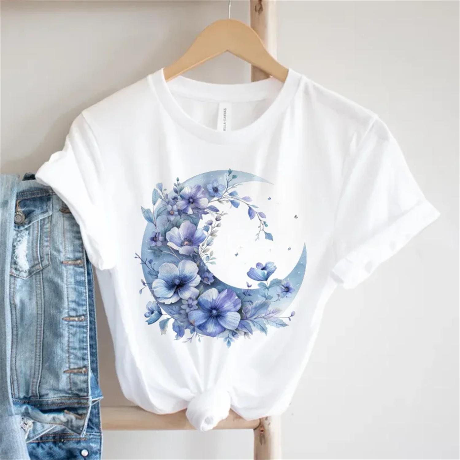 Summer Top Blue Flower Moon Pattern Round Neck Regular T-Shirt Fashion Printed New Short Sleeve Beautiful Basic Women s T-Shirt S