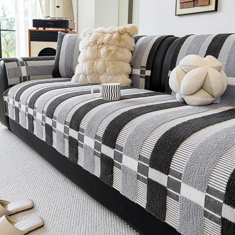 

New American Retro Style Sofa Cover Fabric with Straight Anti Slip Seat Cushion Minimalist Light Luxury Autumn and Winter Styles 70x70cm сірий