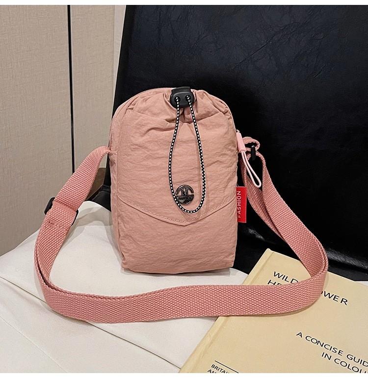 

Color Solid Soft Canvas Water Bucket Hiking Bag Single Shoulder Strap Daily Use рожевий