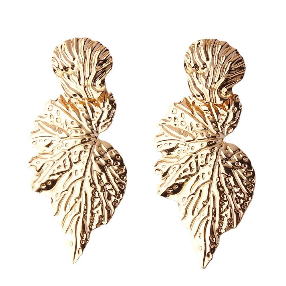 

Metal Earrings Leaf With Gold Coating And Bold Design For Gift And Wedding